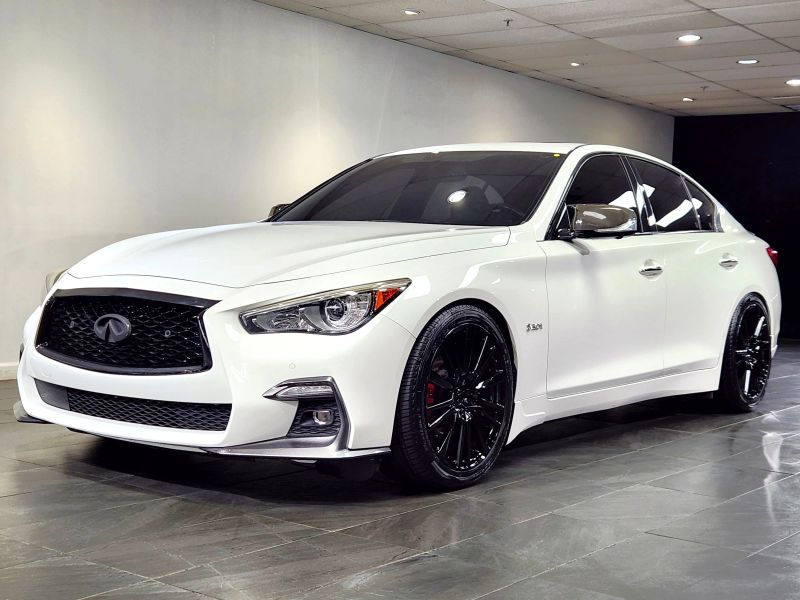 2018 INFINITI Q50 RED SPORT