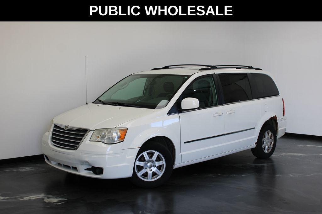 2009 Chrysler Town & Country Touring Minivan/Van