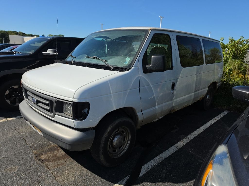 2006 Ford Econoline Wagon XL