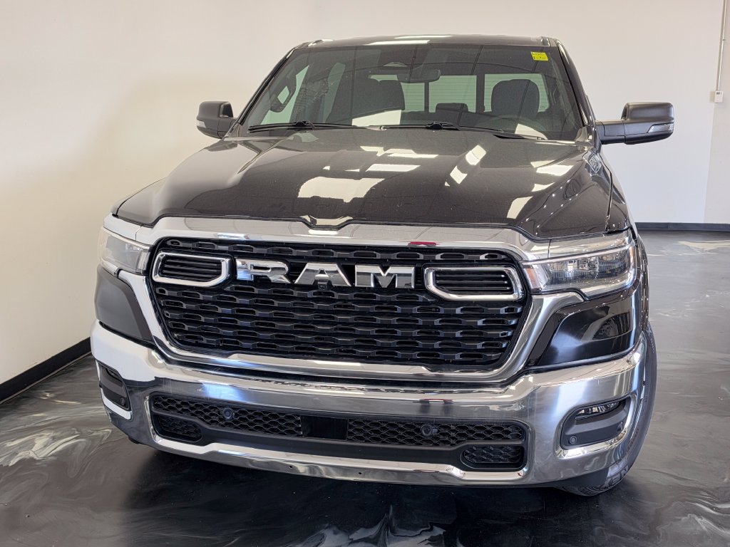 New 2026 Ram 1500 BIG HORN CREW CAB 4X4 6'4 BOX Pickup