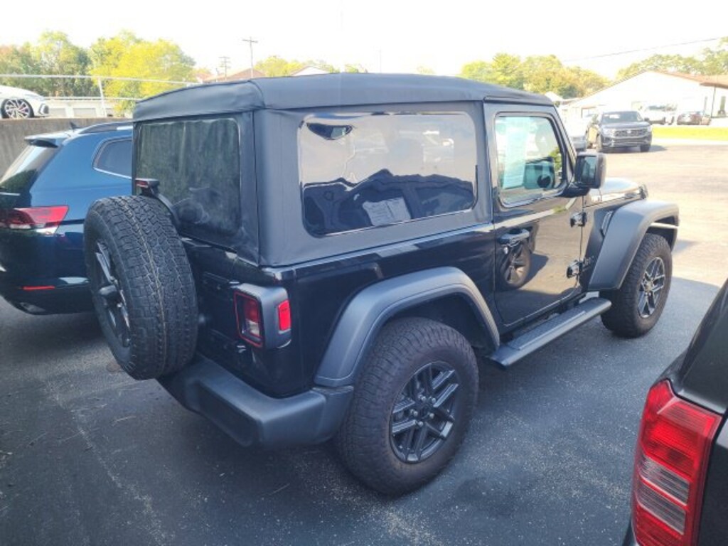 Used 2025 Jeep Wrangler Sport S SUV