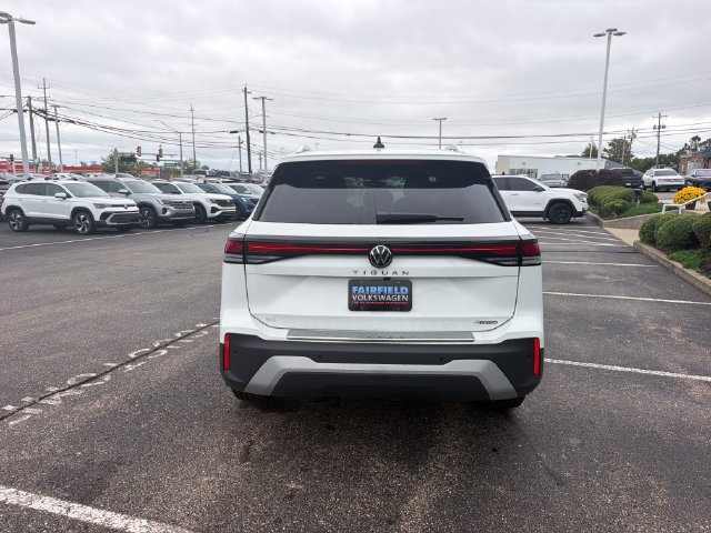 New 2026 Volkswagen Tiguan SE SUV