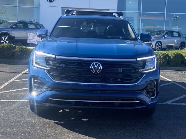 2026 Volkswagen Atlas Cross Sport SEL Premium R-LINE - Photo 2