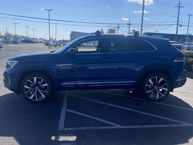 2026 Volkswagen Atlas Cross Sport SEL Premium R-LINE - Photo 4
