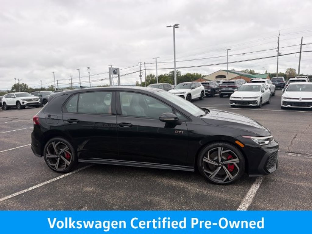 Certified 2026 Volkswagen Golf GTI SE Hatchback