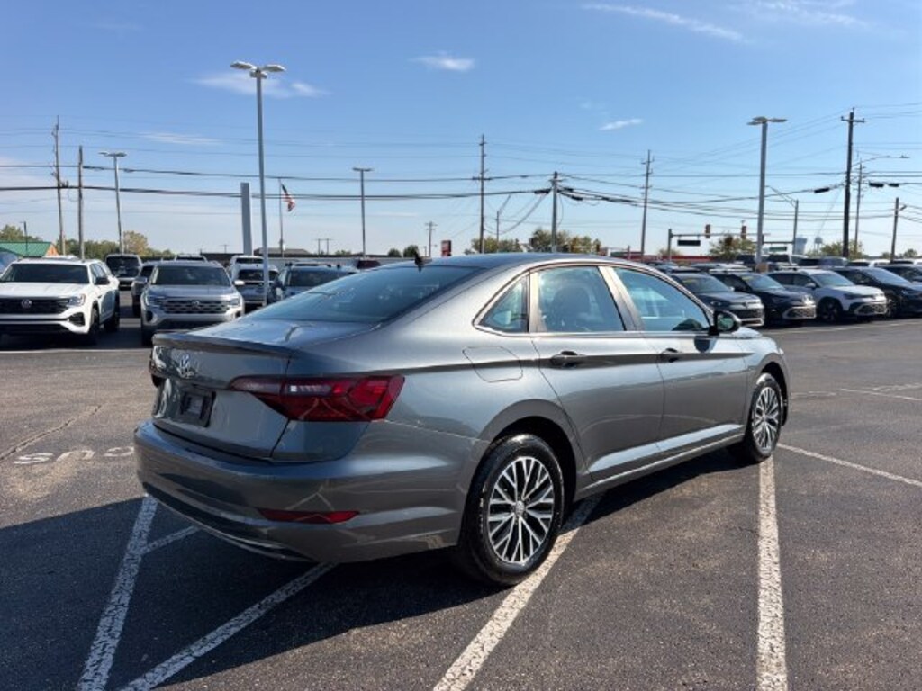Certified 2020 Volkswagen Jetta 1.4T SE Sedan