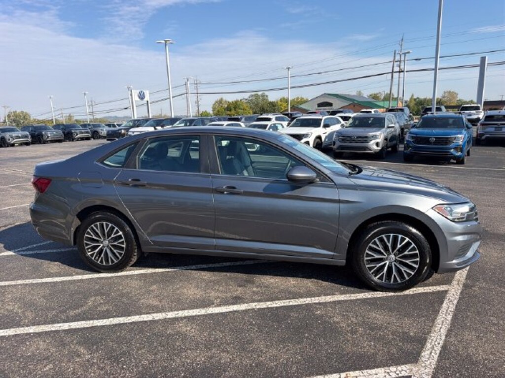 Certified 2020 Volkswagen Jetta 1.4T SE Sedan