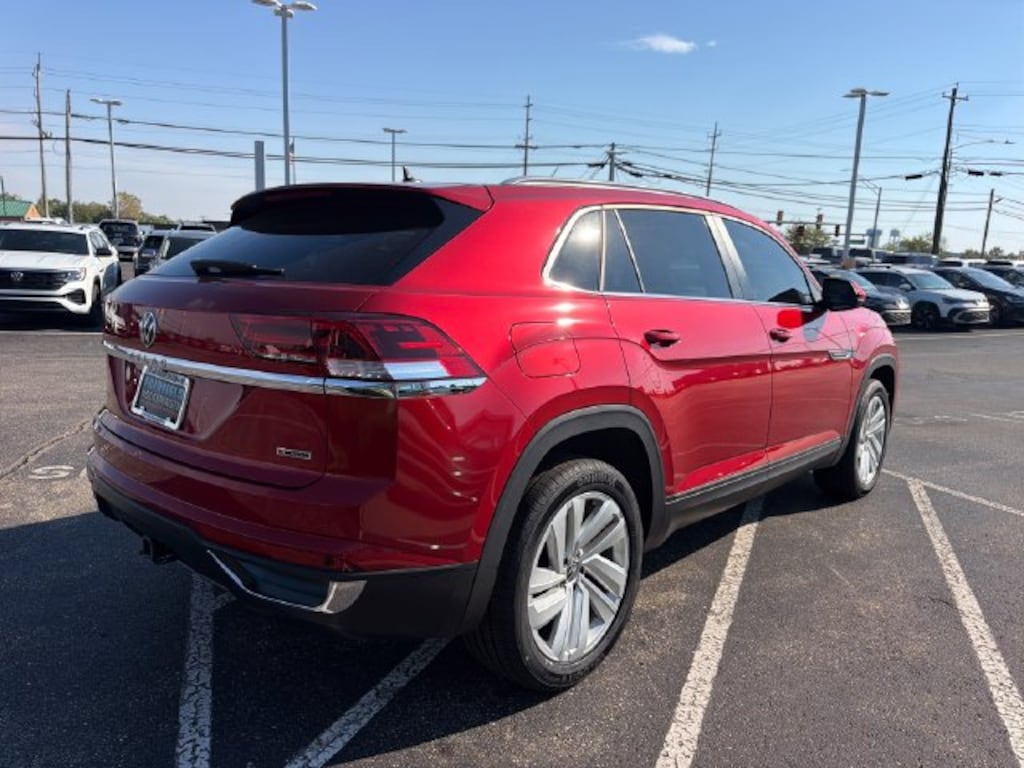 Used 2020 Volkswagen Atlas Cross Sport 3.6L V6 SE w/Technology SUV
