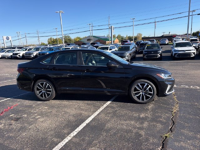 New 2027 Volkswagen Jetta 1.5T SE Sedan