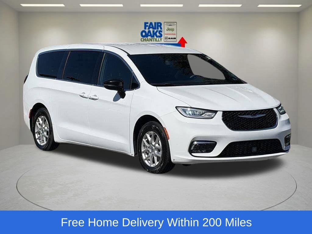 2025 Chrysler Pacifica