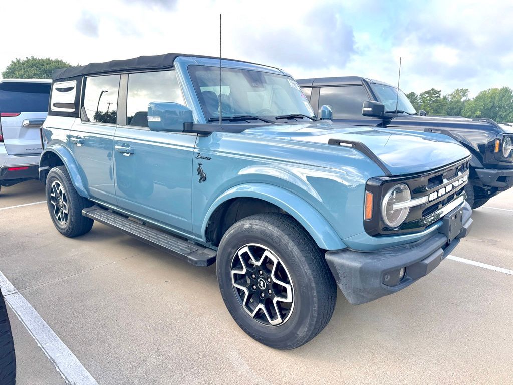 2021 Ford Bronco 4-Door Outer Banks