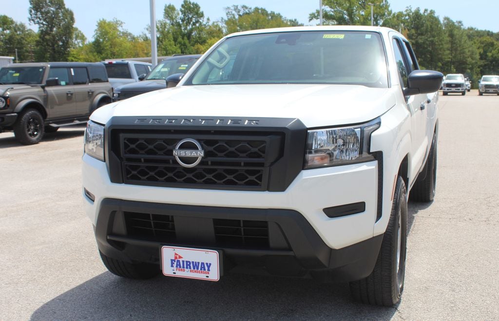 Used 2024 Nissan Frontier S Truck Crew Cab