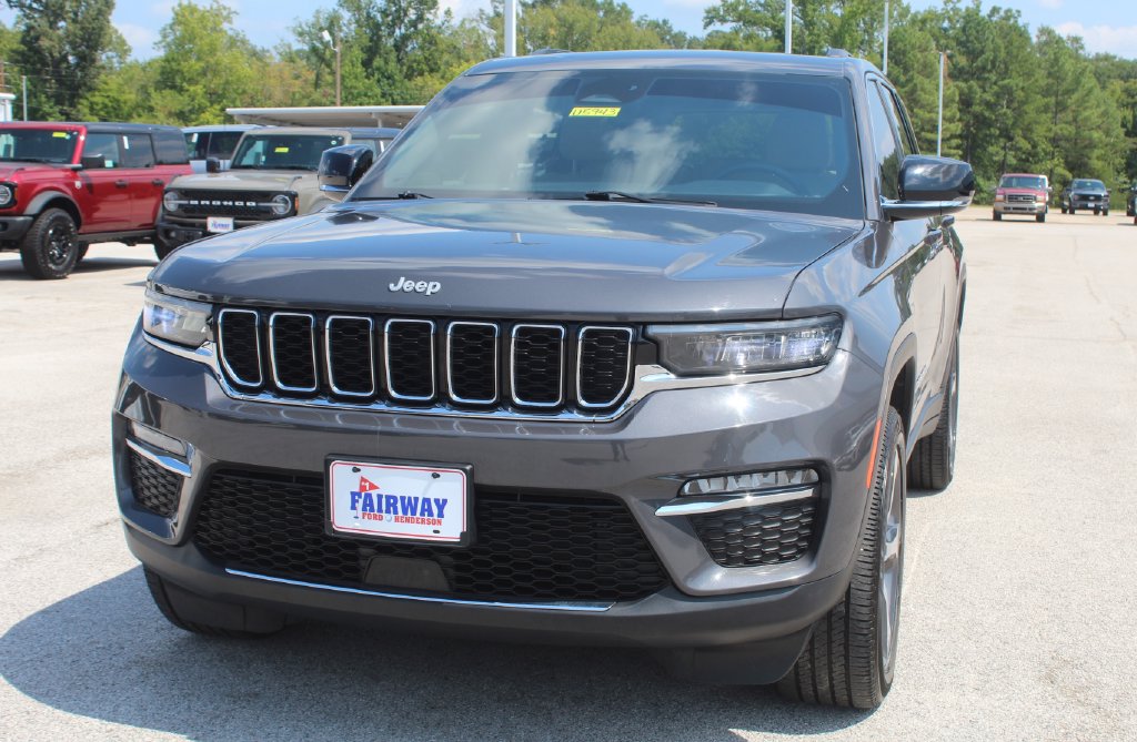 Used 2024 Jeep Grand Cherokee Limited SUV