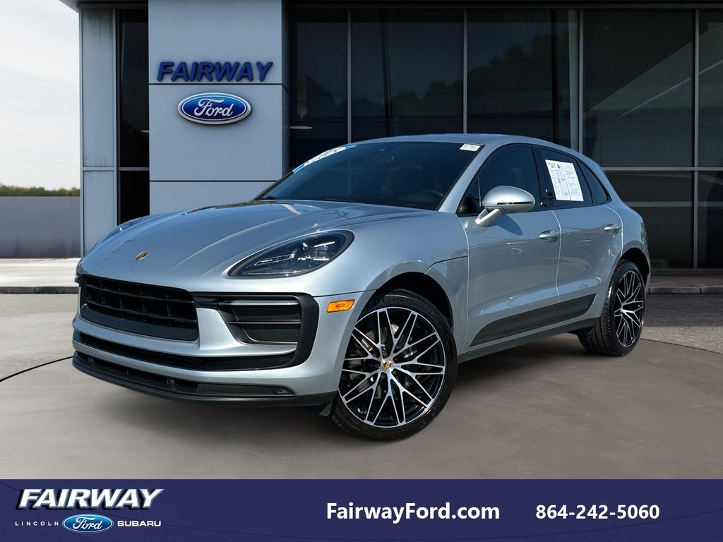 2022 Porsche Macan