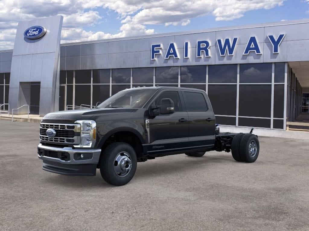 2025 Ford F-350 Super Duty Chassis Cab
