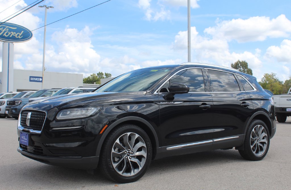 Used 2023 Lincoln Nautilus Reserve SUV