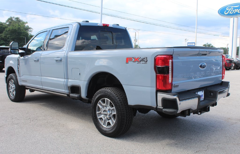 2026 Ford F-250 Super Duty Lariat - Photo 12
