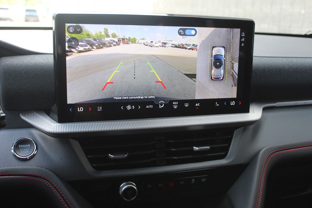 2026 Ford Explorer ST - Photo 15