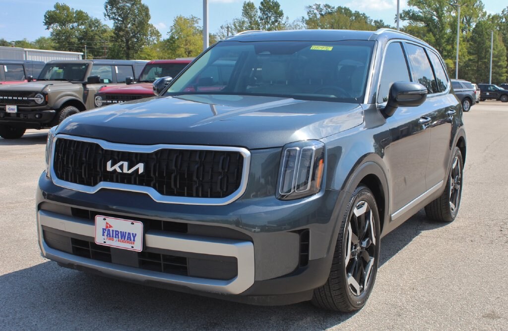 Certified 2023 Kia Telluride EX SUV