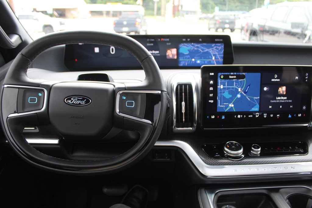 2025 Ford Expedition Platinum - Photo 30