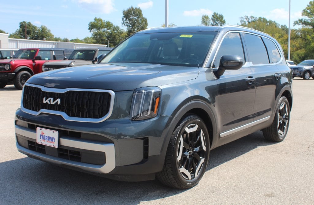 Certified 2023 Kia Telluride EX SUV