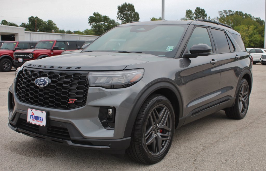 New 2026 Ford Explorer ST SUV