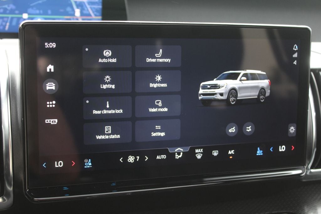 2025 Ford Expedition Platinum - Photo 36