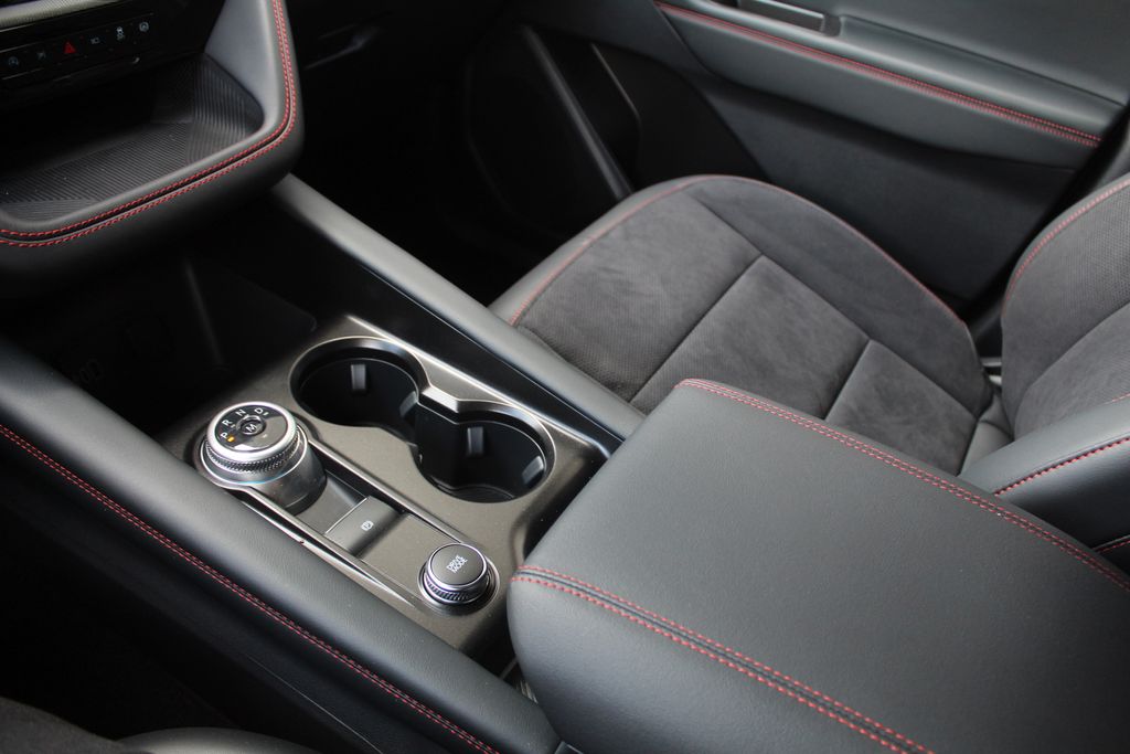 2026 Ford Explorer ST - Photo 21