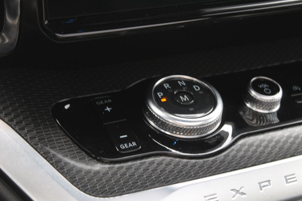 2025 Ford Expedition Platinum - Photo 45