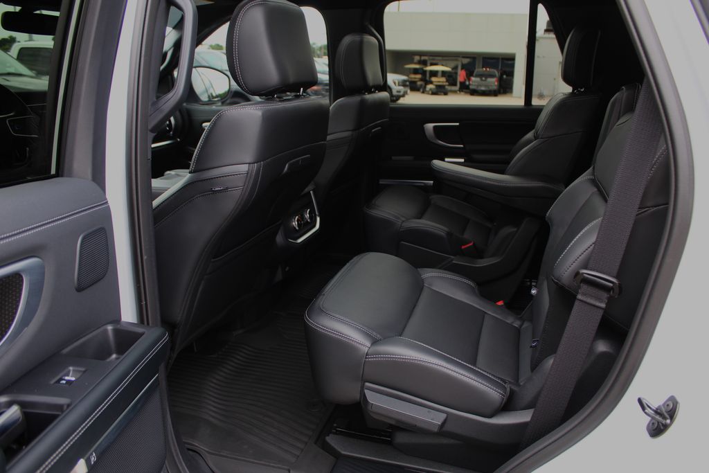 2025 Ford Expedition Platinum - Photo 21