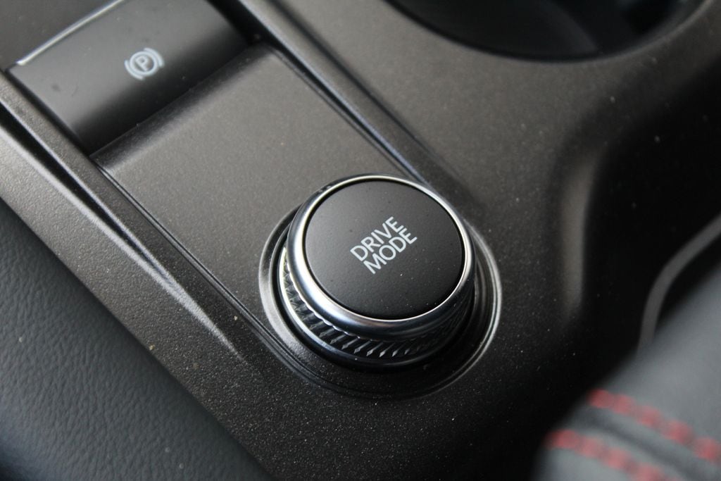 2026 Ford Explorer ST - Photo 23