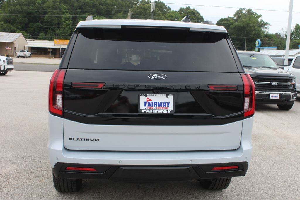 2025 Ford Expedition Platinum - Photo 13