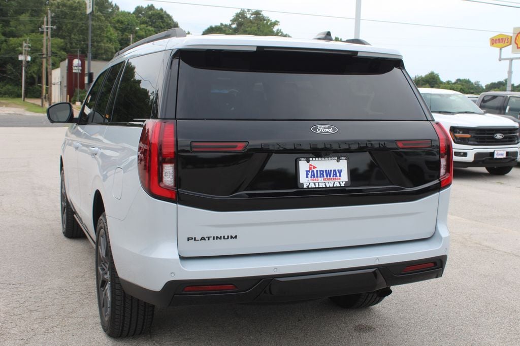 2025 Ford Expedition Platinum - Photo 12