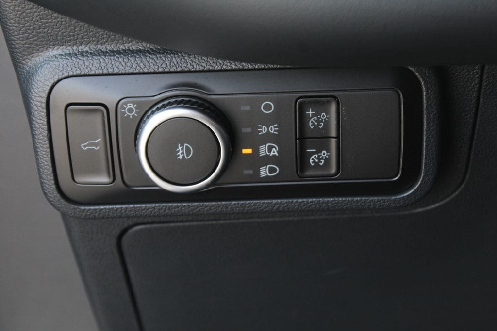 2026 Ford Explorer ST - Photo 28