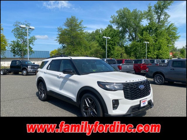 2026 Ford Explorer ST SUV