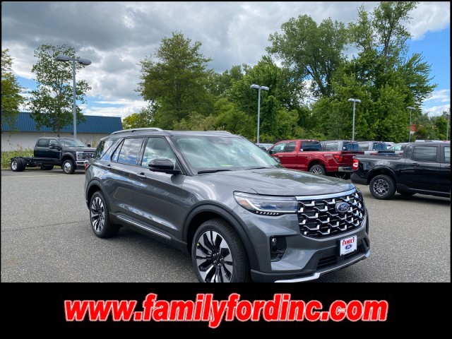 2026 Ford Explorer Platinum SUV