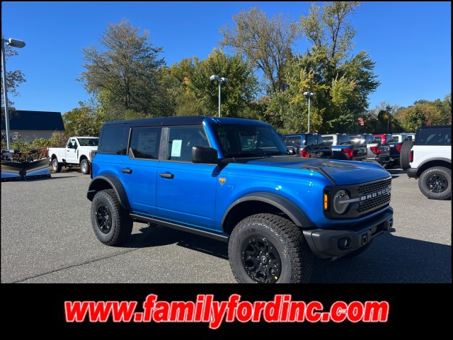 2026 Ford Bronco Badlands SUV