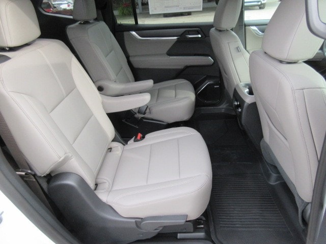 2026 GMC Acadia Elevation - Photo 14