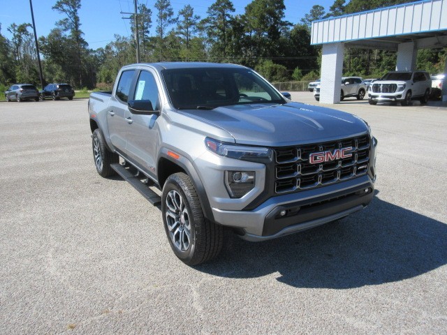 Used 2023 GMC Canyon 4WD AT4 Truck