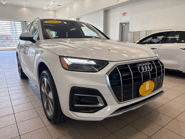 2023 Audi Q5 Premium Plus