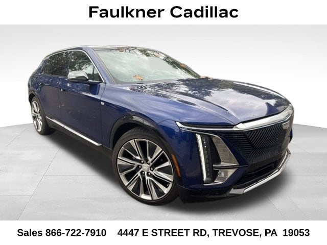 2024 Cadillac LYRIQ Luxury 3