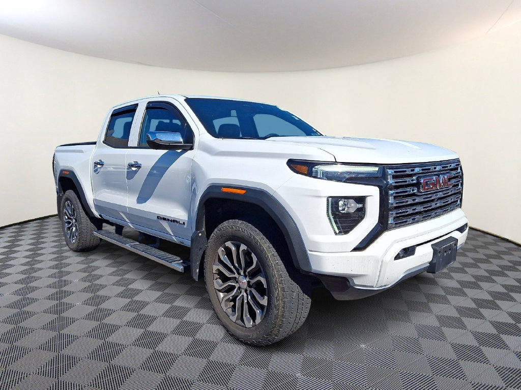 2023 GMC Canyon