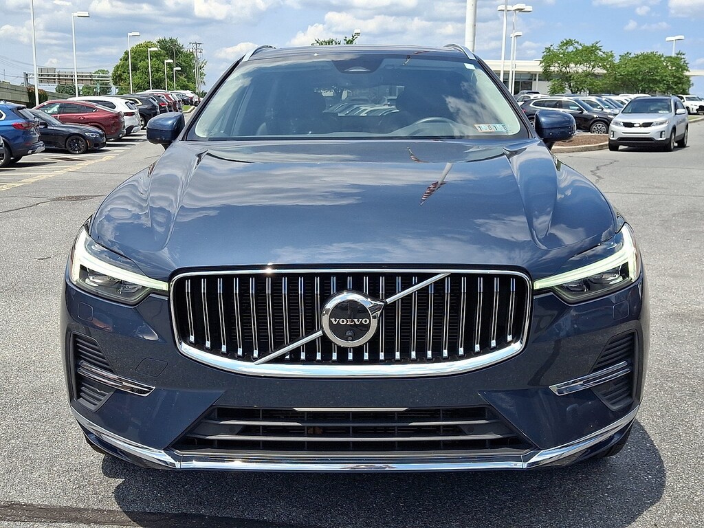 Used 2023 Volvo XC60 Plus Bright Theme SUV