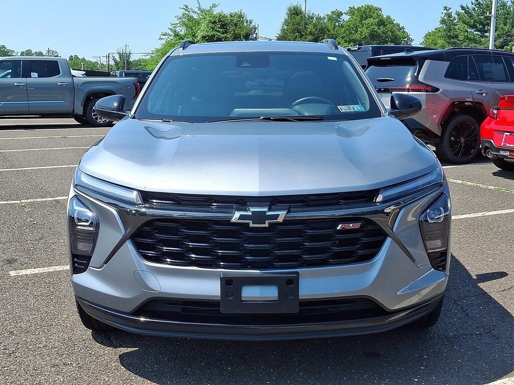 Used 2024 Chevrolet Trax 2RS SUV