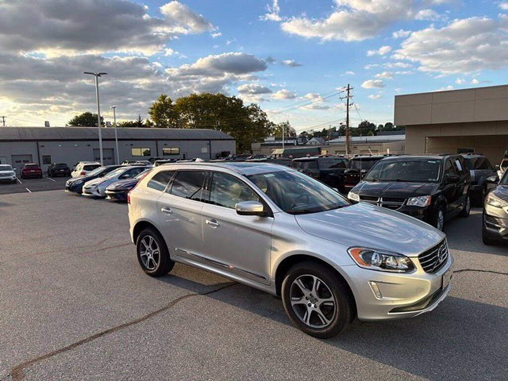 Used 2015 Volvo XC60 T6 SUV