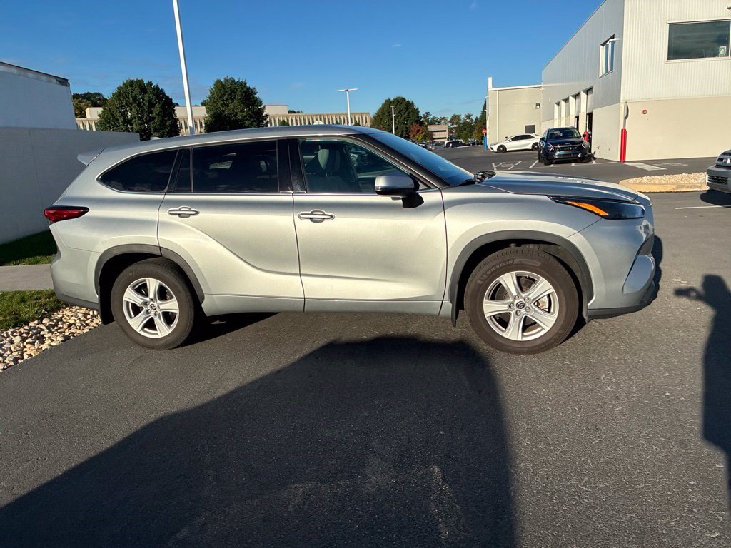 Certified 2022 Toyota Highlander LE SUV