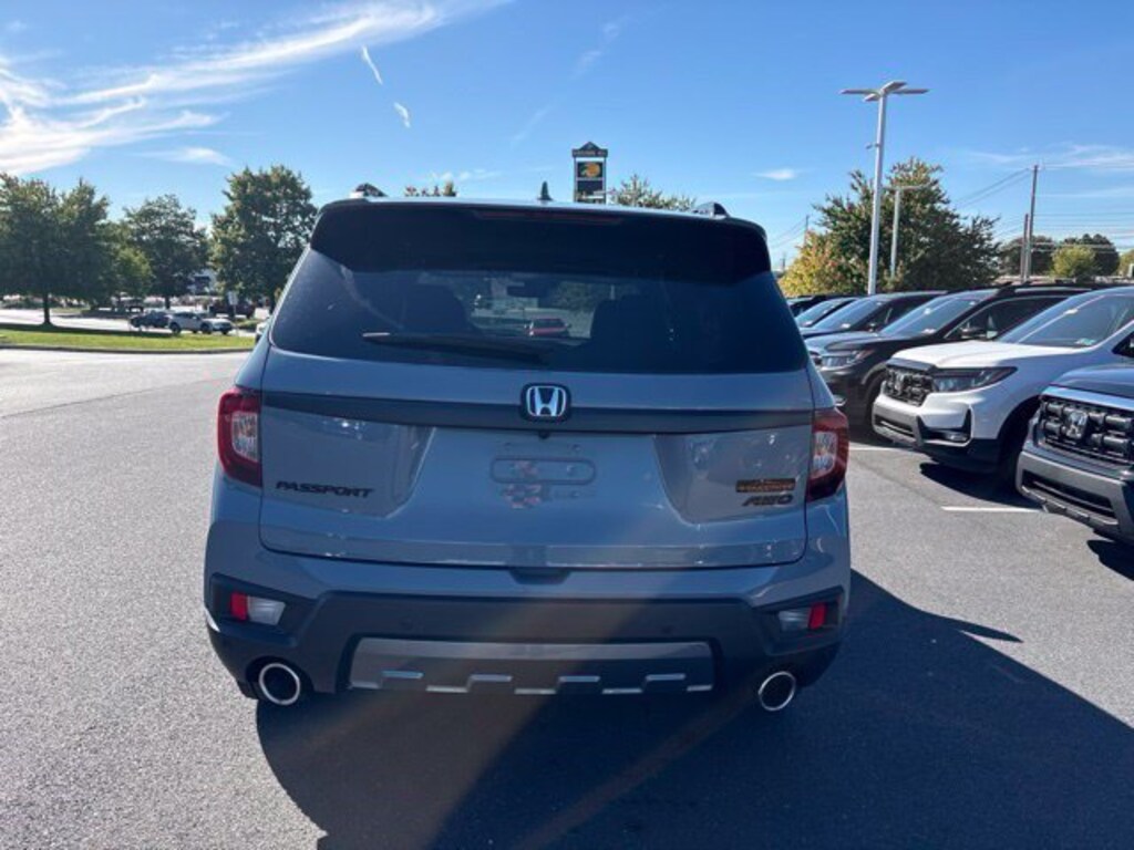 Used 2023 Honda Passport TrailSport SUV