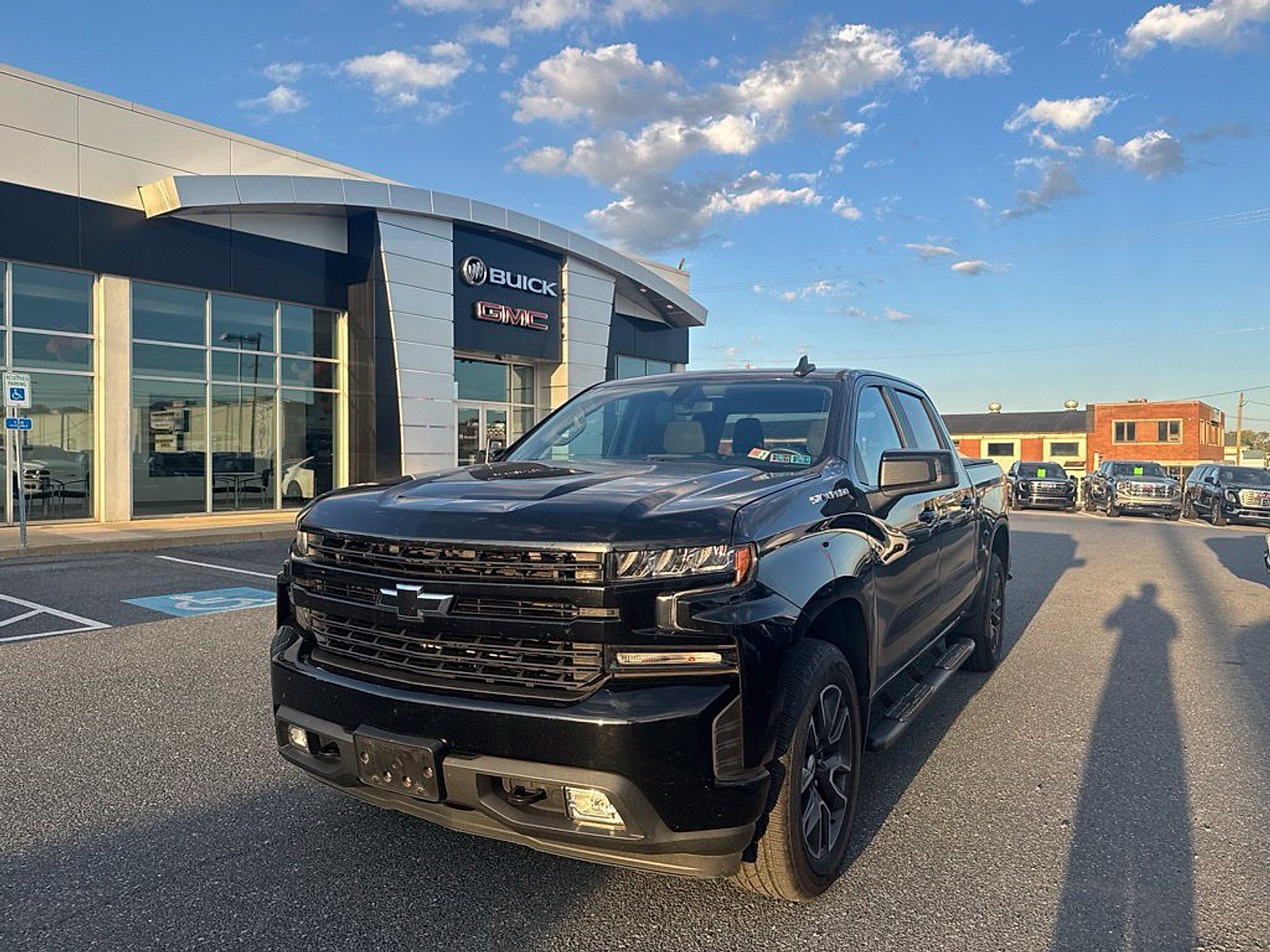 Used 2020 Chevrolet Silverado 1500 RST Truck Crew Cab