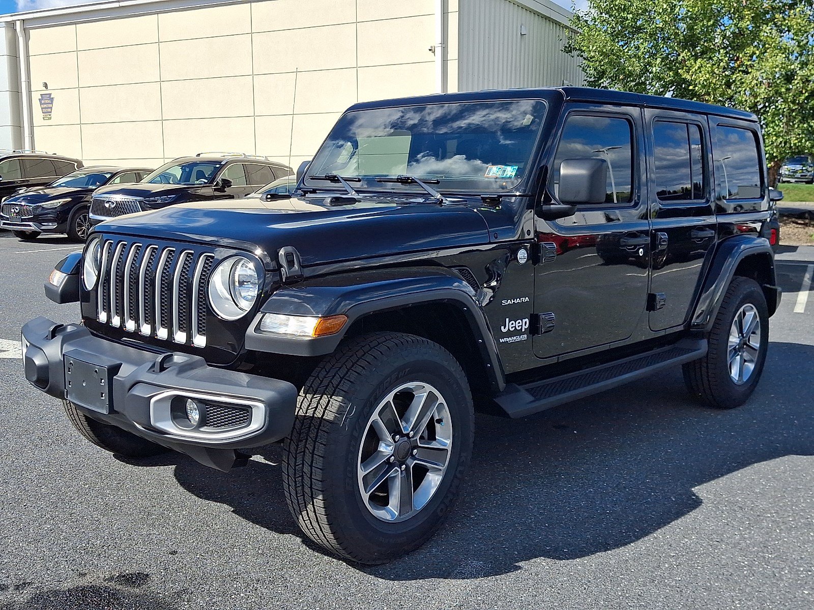 Used 2022 Jeep Wrangler Unlimited Sahara SUV