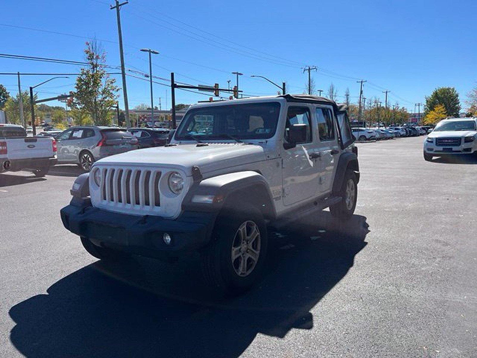 Used 2018 Jeep Wrangler Unlimited Sport SUV